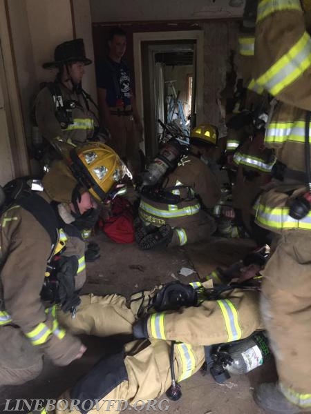 2017-08-11
RIT Training - Station 4 Acquired Structure
